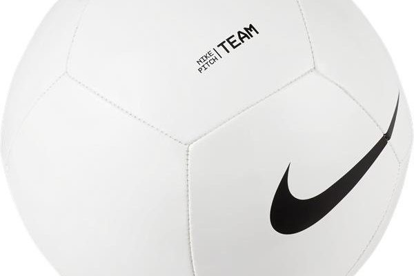 Nike Pitch Team Training Footballs Reviewed