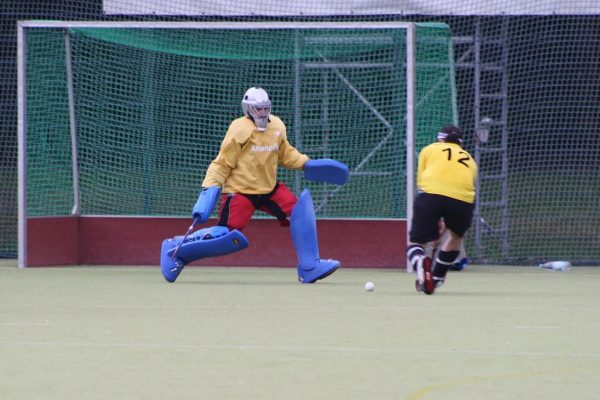 A Simple Warm Up Drill For A Hockey Goalkeeper